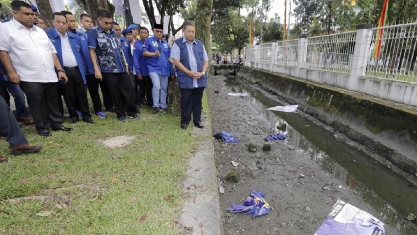 Fakta-fakta Perusakan Baliho di Pekanbaru yang Bikin SBY Sedih