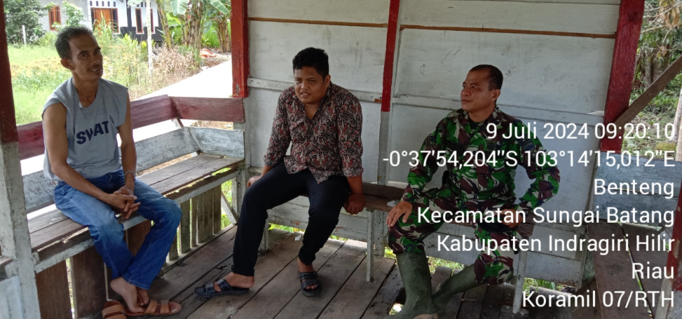 Tingkatkan Keamanan Desa Bersama Babinsa Sertu M. Hasan