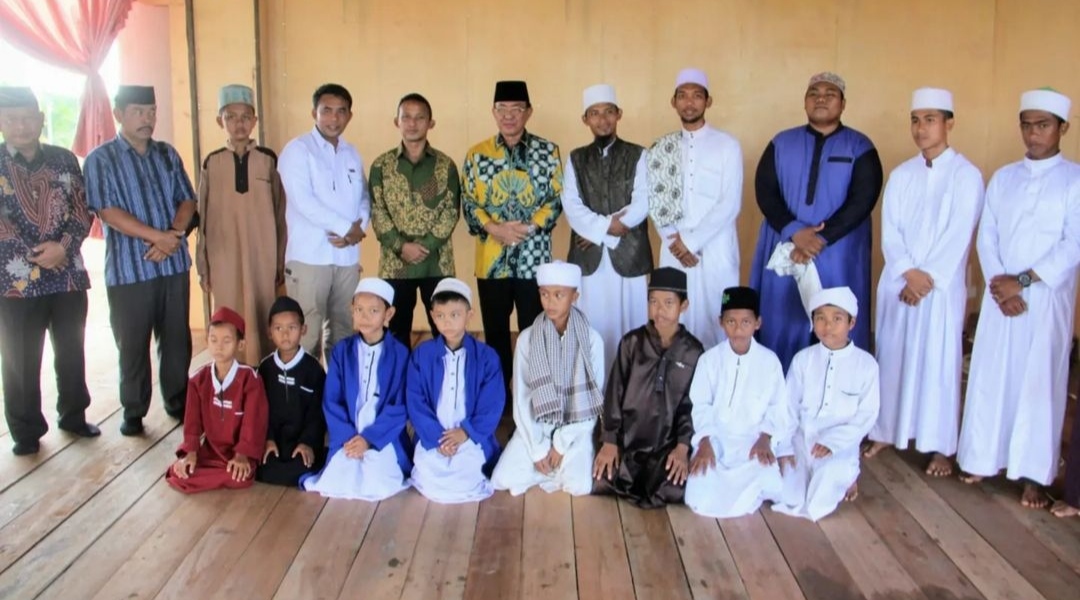 Bupati Inhil Sambangi Pondok Pesantren Tahfidz Quran Darul Kalam di Pelangiran
