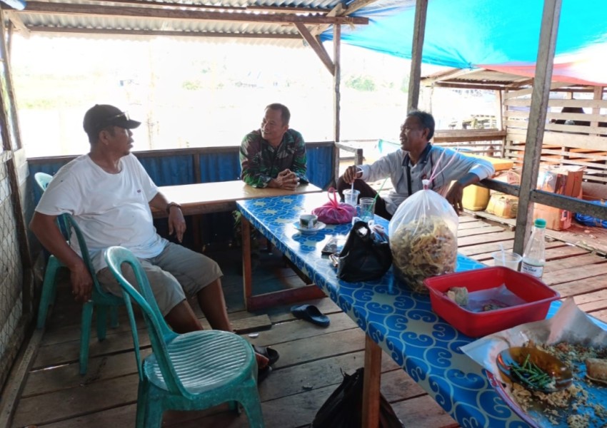 Tingkatkan Sinergitas Babinsa Koramil 05/Gas Serda Rudi Hartono Laksanakan Giat Komsos di Desa Binaan