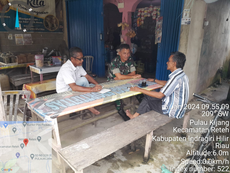 Tingkatkan Komsos, Koramil 07/Reteh Pelda Nofiandi Jalin Hubungan Yang Harmonis Antar Sesama