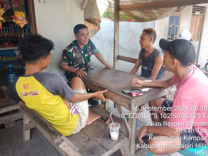 Babinsa Kempas Giat Bina SDM, Eratkan Silaturahmi Warga Desa Pekan Tua