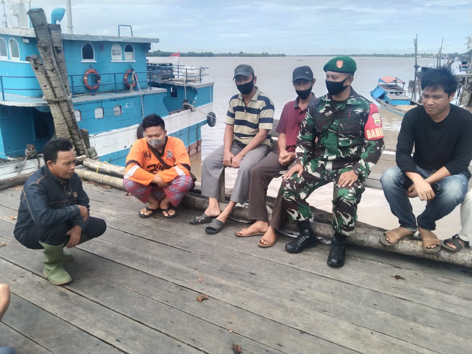 Babinsa Koramil 04/Kuindra Ajak Pemuda Hindari Miras dan Narkoba