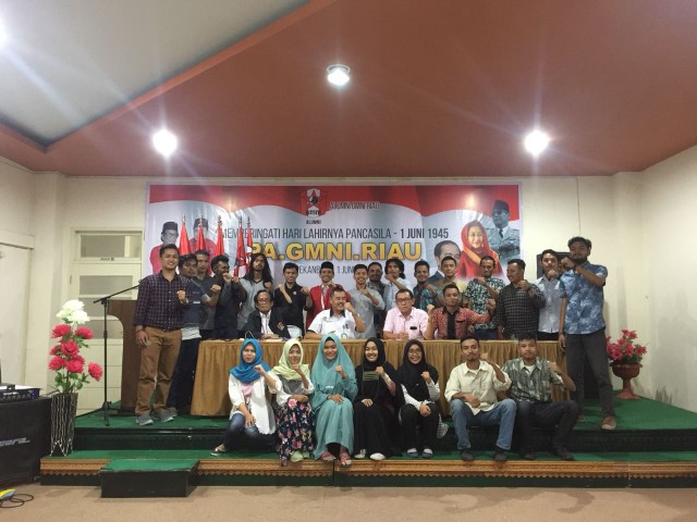Peringati Hari Lahir Pancasila, DPC GMNI Pekanbaru Bersama Alumni GMNI Riau Gelar Dialog Kebangsaan 