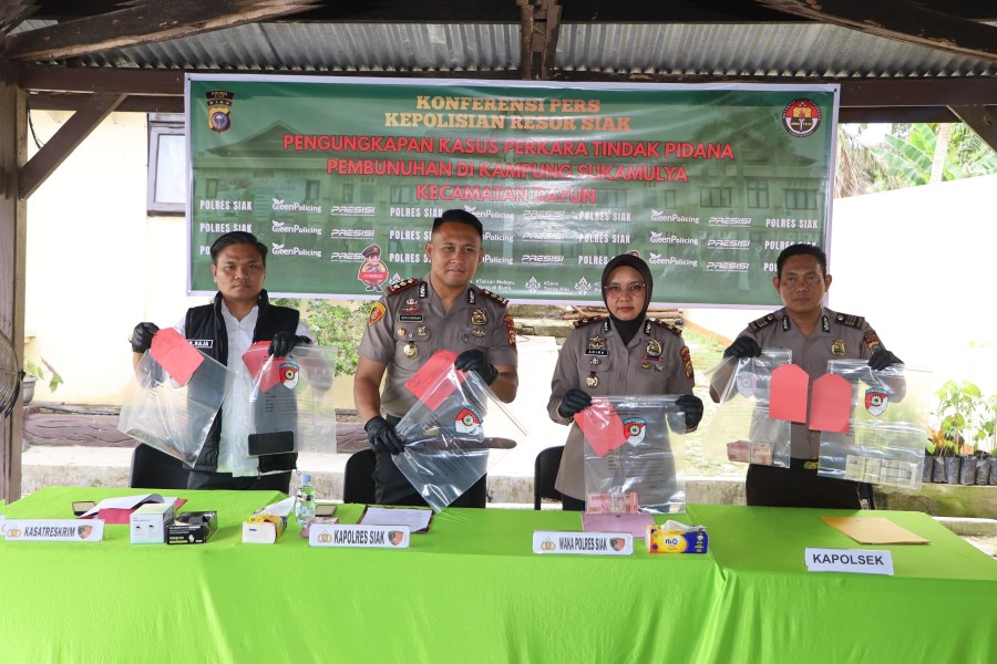 Sadis! Demi Keinginan Pacar, Cucu Kandung Tega Gorok Nenek 77 Tahun di Dayun Siak