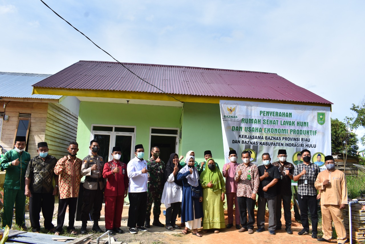 Baznas Inhu Serahkan Bantuan Rumah Layak Huni dan Usaha Ekonomi Produktif  Baznas Inhu Serahkan Bantuan Rumah Layak Huni dan Usaha Ekonomi Produktif