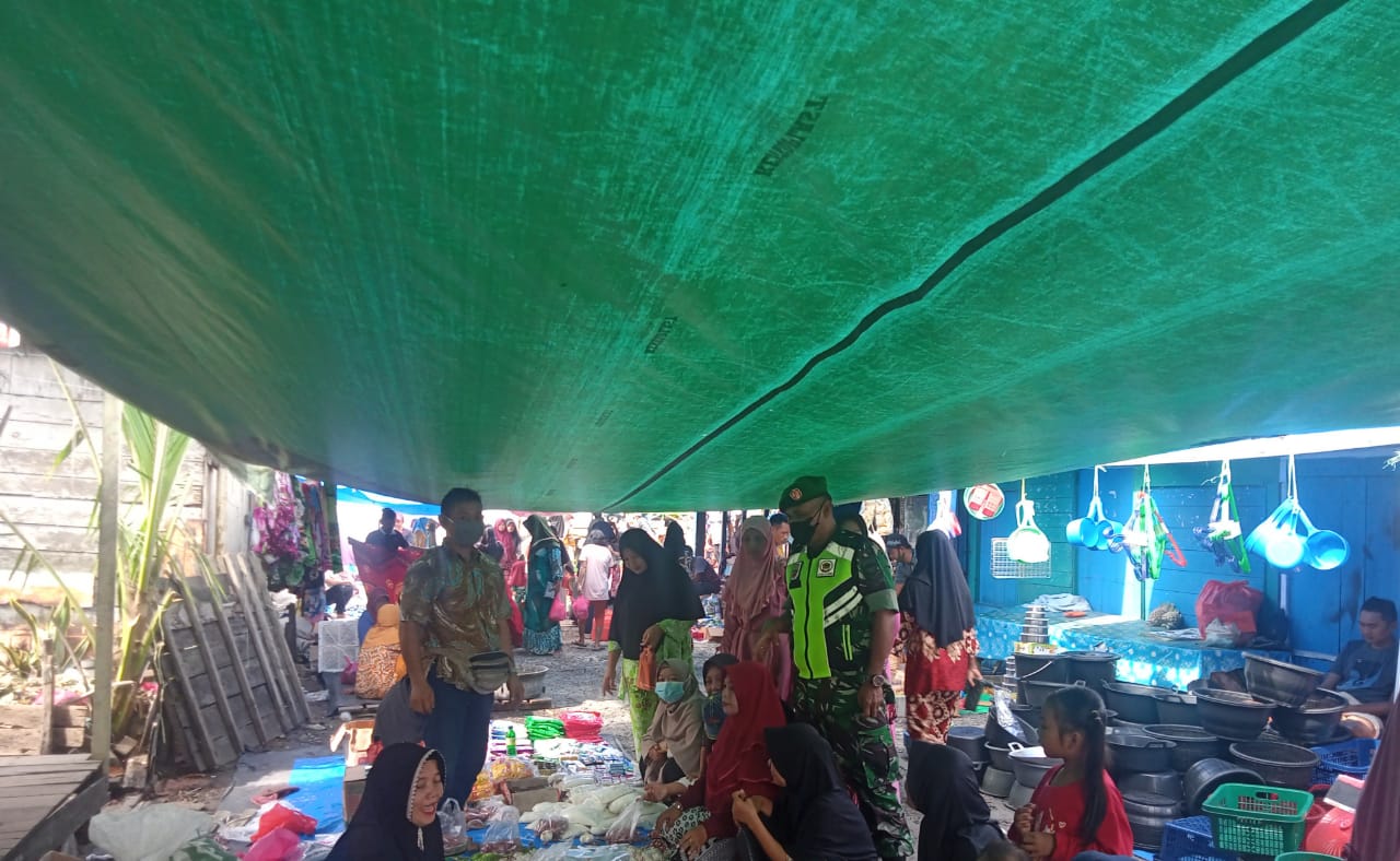 Dalam Mencegah Covid-19, Koramil 04/Kuindra Lakukan Patroli Prokes