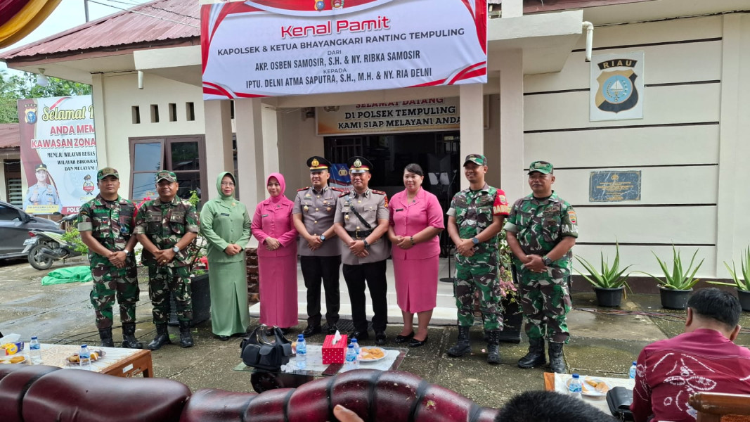 Danramil 03/Tpl Beserta Anggota Hadiri Pisah Sambut Kapolsek Tempuling