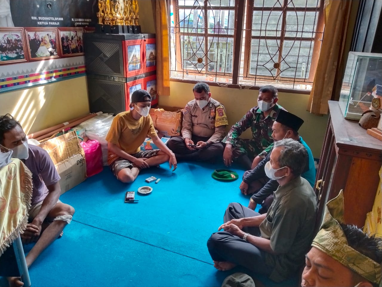 Silahturahmi Babinsa Koramil 03/Tempuling Bersama Bhabinkamtibmas Komsos Dengan Toga