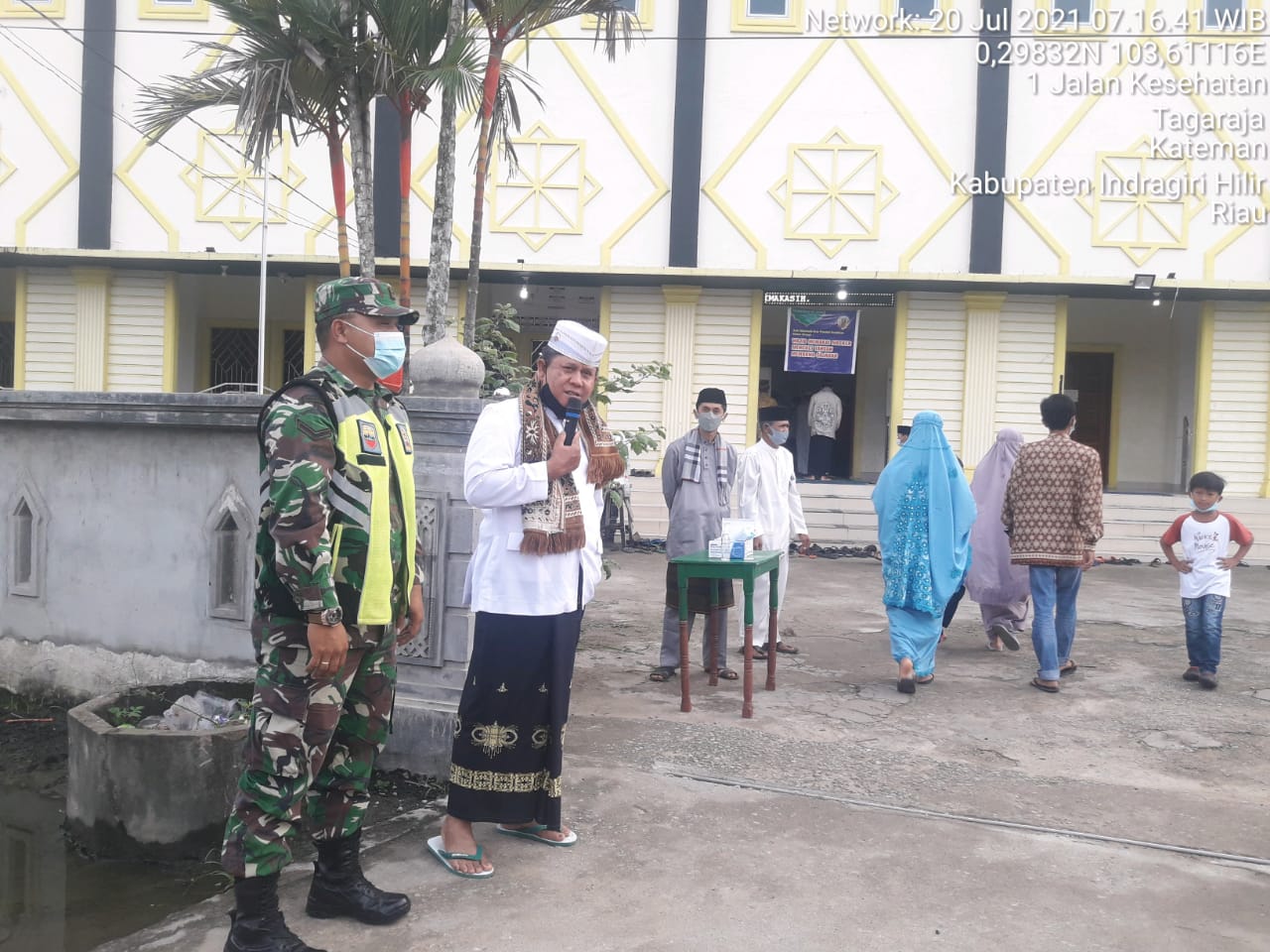 Babinsa Koramil 06/Kateman Lakukan Pam Ibadah Sholat Idul Adha di Sungai Guntung