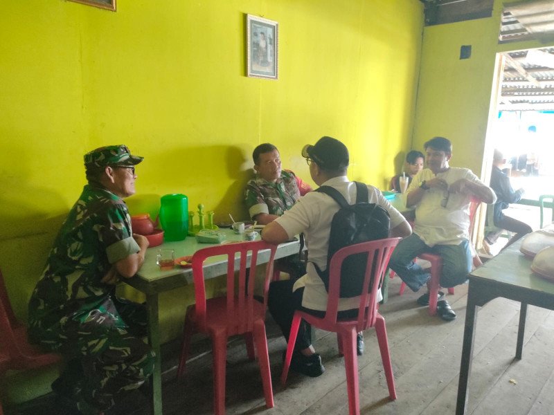 Pupuk Rasa Kebersamaan, Danramil 04/Kdr Kapten Czi John Kenedi Himbau Masyarakat Untuk Saling Bergotongroyong