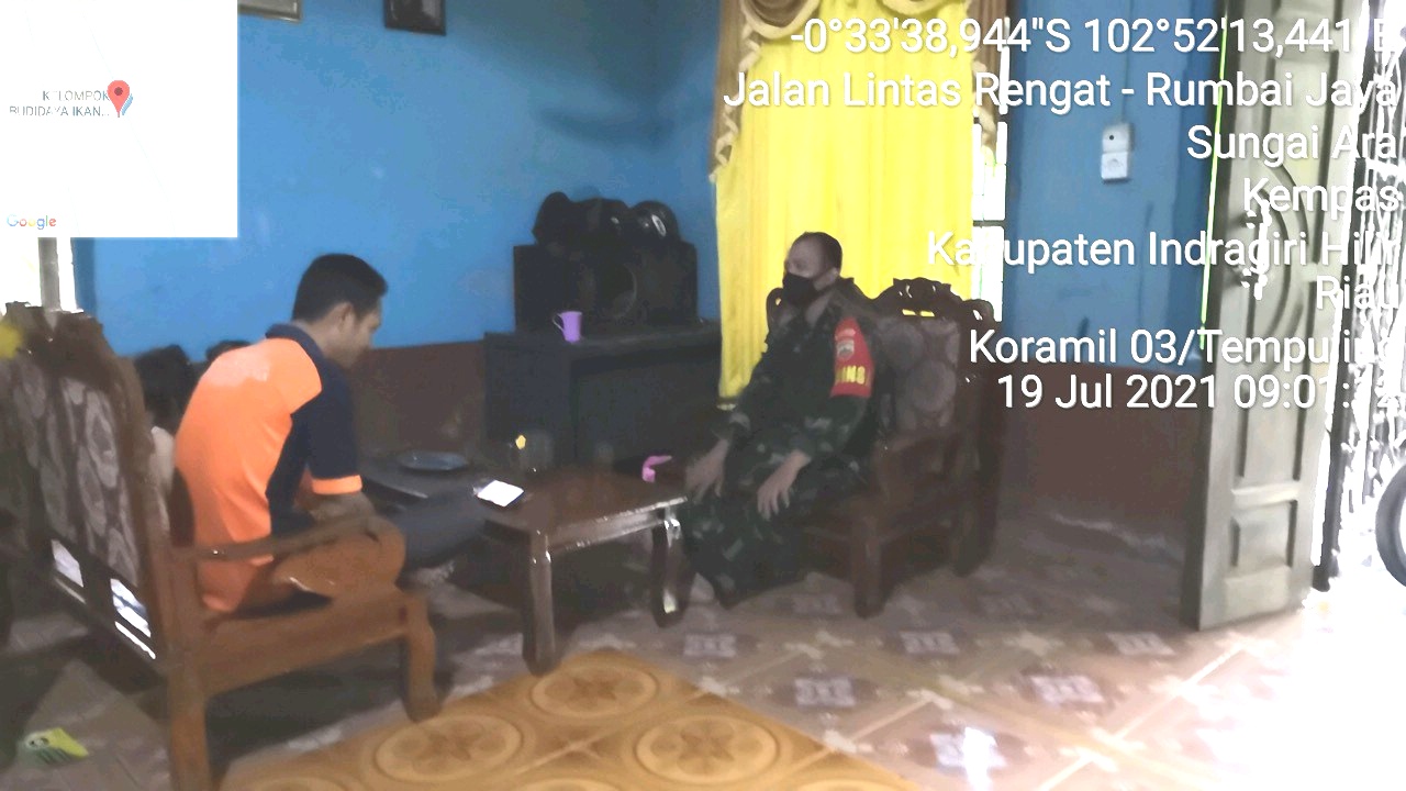 Menjalin Silaturahmi, Babinsa 03/Tempuling Komsos dengan Tokoh masyarakat     