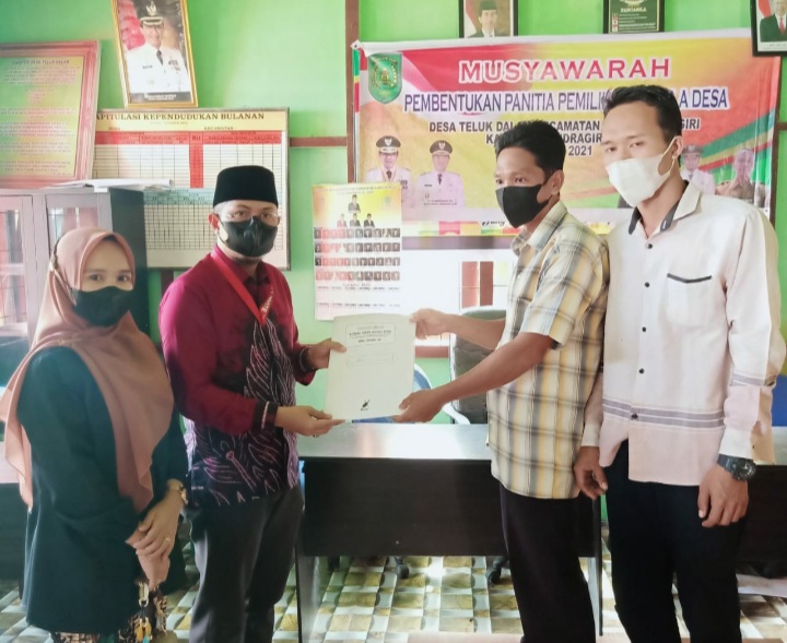 Turun Gunung untuk Perubahan, Sekjen NasDem Inhil Mendaftar Jadi Kades di Kampung Tuan Guru Sapat
