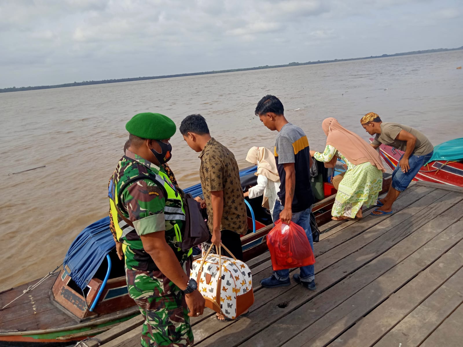 Serda Ilyas Adakan Pengamanan Penumpang Diri di Pelabuhan Panglima Raja