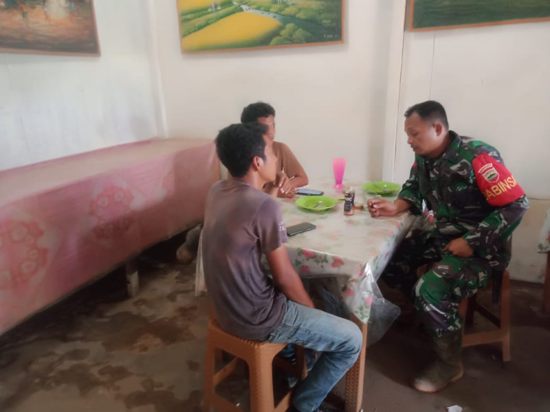 Manfaatkan Kedai Kopi Babinsa Koramil 05/Gas Komsos Dengan Warga Binaan