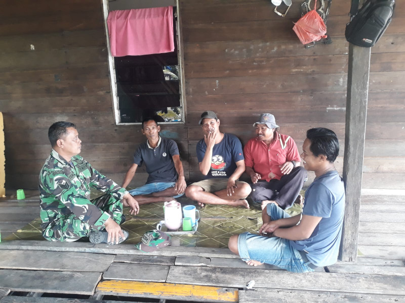 Dalam Mendukung Tupoksi, Babinsa Koramil 05/Gas Laksanakan Anjangsana Bersama Tomas