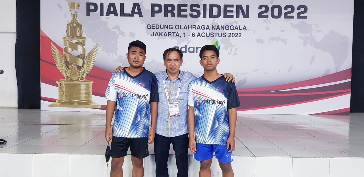 Bikin Bangga, Dua Orang Atlet PBSI Inhil Tembus 8 Besar Bulutangkis Piala Presiden 2022