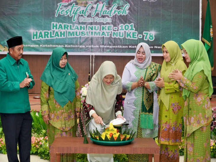 Cintai Syair Syariat Islam, Pj Ketua TP PKK Kabupaten Kampar Buka Festival Hadroh Se-Provinsi Riau