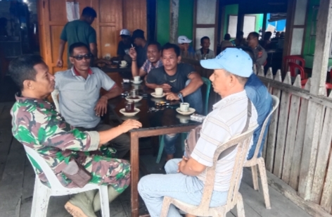 Demi Menjalin Hubungan Baik, Babinsa Koramil 05/Gas Serma Nawawi melaksanakan Komsos Dengan Warga Binaan