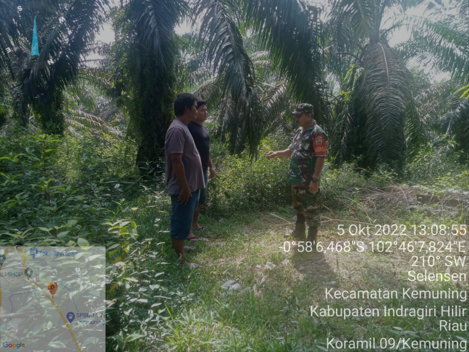 Pencegahan Karhutla Terus Dilakukan Guna Untuk Pantau Titik Api Oleh Babinsa Koramil 09/Kemuning