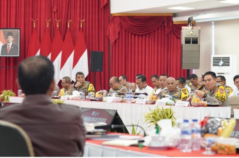 Komisi III DPR RI Kunjungi  Polda Riau, Bahas Penyalahgunaan Senjata Api dan SDA