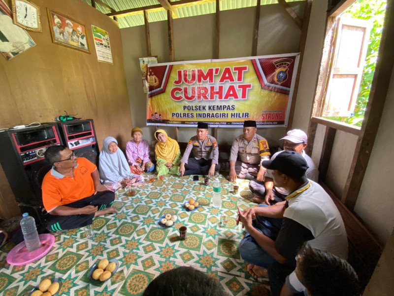 Jaga Silaturrahmi dan Kamtibmas dengan Warga, Kapolsek Kempas rutin Jumat Curhat