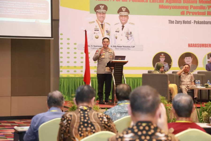 Jadi Keynote Speaker Dialog Antar Lintas Agama, Ini Pesan Kapolda Riau