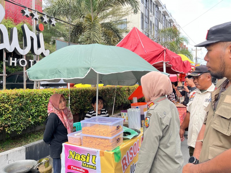 Badan Jalan Bukan Tempat Jualan