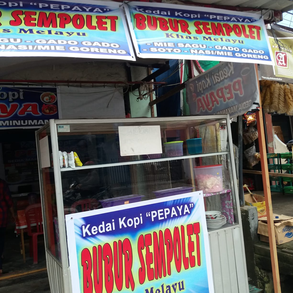 Jangan Mengaku Jadi Orang Melayu Kalau Belum Makan 'Sempolet'