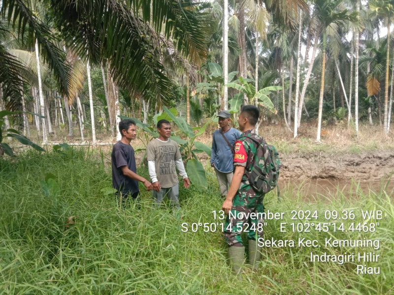 Giat Patroli Guna Cegah Karhutla Bersama Babinsa Koramil 09/Kemuning