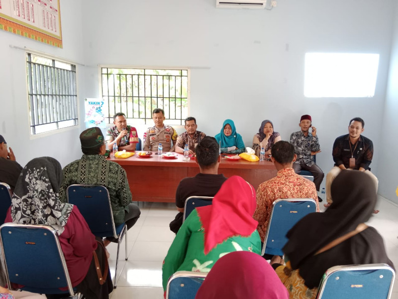 Hadiri Musyawarah Kelompok Kerja Kampung KB, Babinsa Koramil 03/Tpl Berharap Terwujudnya Masyarakat Yang Sejahtera