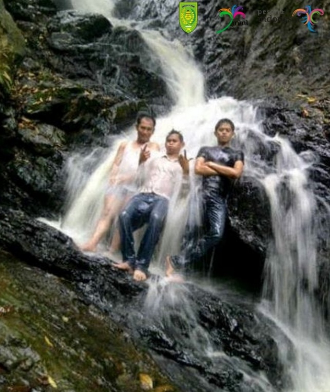 Sayang Jika Dilewatkan, Salah Satu Surga Tesembunyi di Inhil Air Terjun Tembulun Rusa