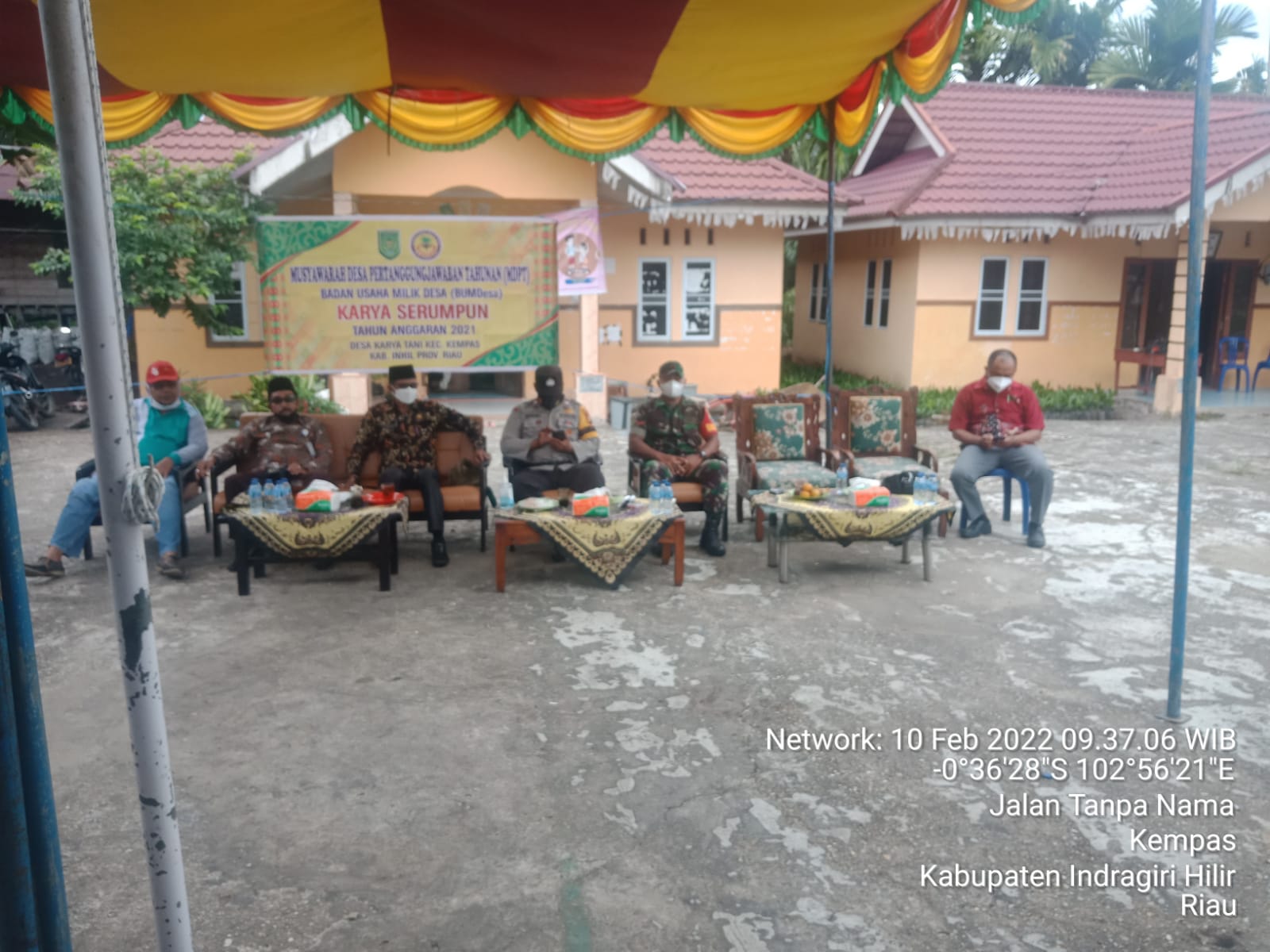 Babinsa Koramil 03/Tempuling Hadiri Musyawarah Desa Pertanggungjawaban Tahunan Desa Karya Tani