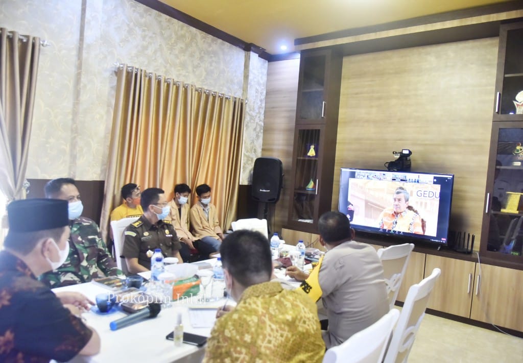 Pemkab Inhil Ikuti Rapat Bersama Pemprov dan Unsur Forkopimda Provinsi Riau