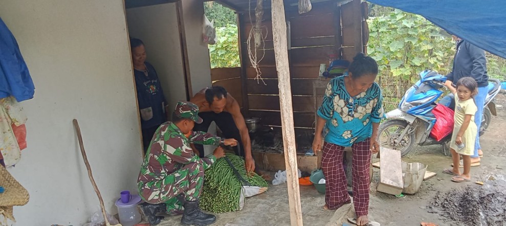 Komsos Di Dusun Sigambang: Serka Rizal Nst, Kalau Petani Sejahtera, Desa Tidak Akan Lapar