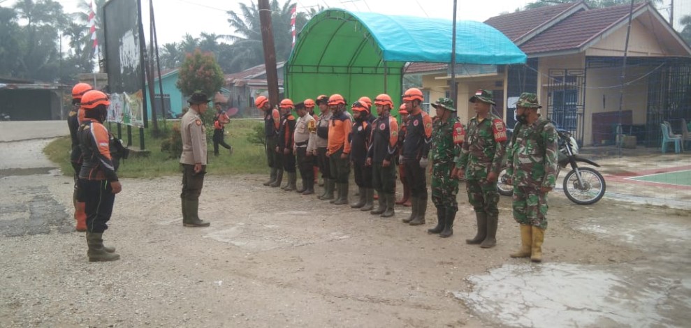 Koramil 03/Tempuling dan Tim Gabungan Siap Menghadapi Tantangan Pemadaman Karhutla, Apel Kesiapsiagaan Digelar Sebelum Penugasan