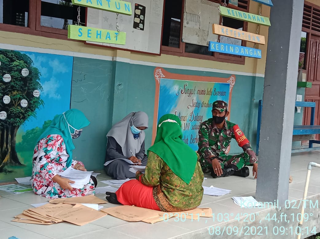 Pelihara Hubungan Baik, Serda Oki Sandra Rutin Lakukan Komsos