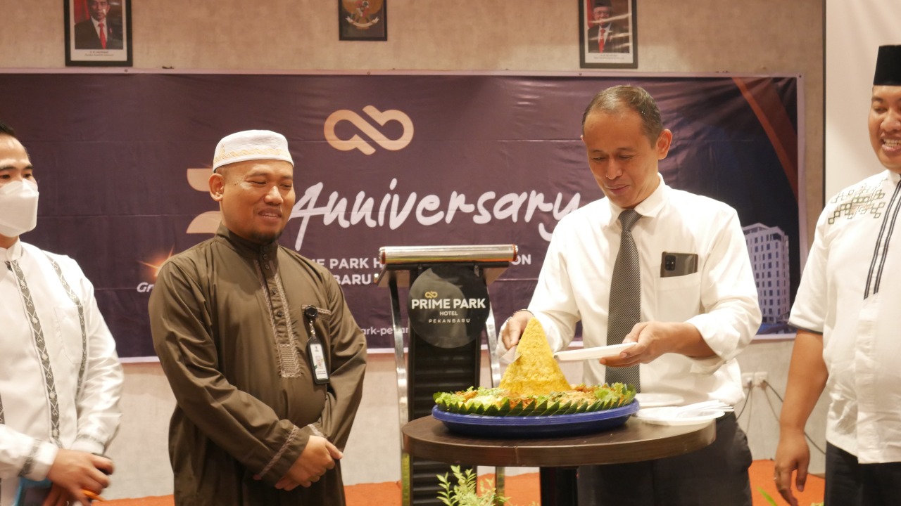 Prime Park Hotel & Convention Pekanbaru Menggelar Anniversary Ke-3 dengan Berbagi