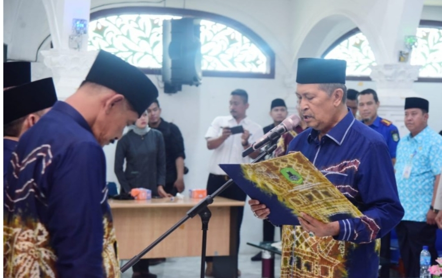 Bangkitkan Batang Yang Terendam” Ketum PW KBB Riau Dato’ Natawarga Laksana H.Syamsuddin Uti Lantik PD KBB Bengkalis Masa Bhakti 2023 – 2027.