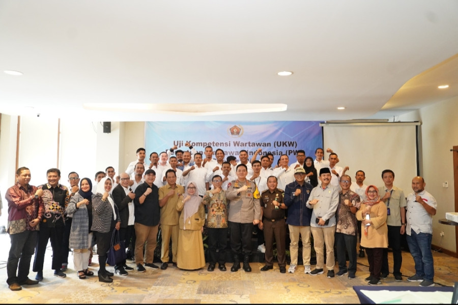 Kapolda Riau Nilai Profesi Jurnalis Sangat Membanggakan