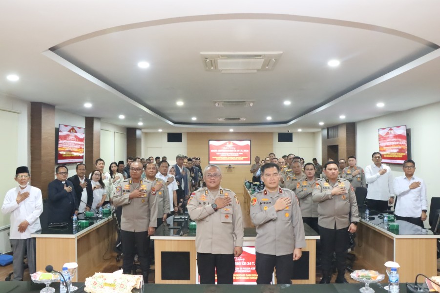 Brigjen. Pol. Anom Wibowo Wakapolda Kepri Terima Audiensi Serdik Sespimti Polri Dikreg 34 Bahas Kepemimpinan Digital dan Sinergi Penegakan Hukum