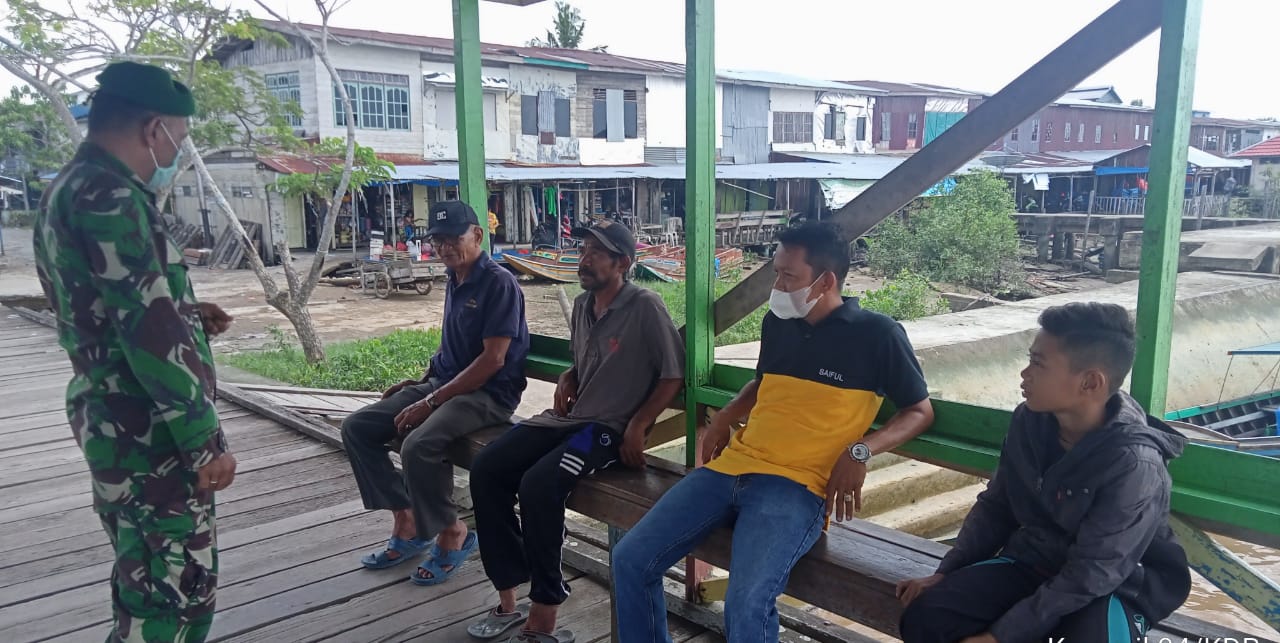 Pencegahan Covid-19, Babinsa Pinta Warga Sapat untuk Tetap Patuhi Protkes