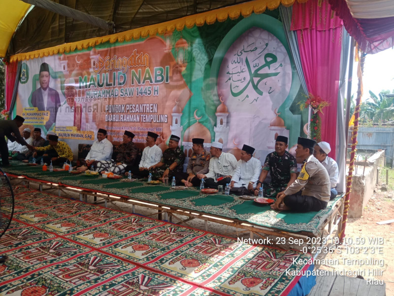 Tingkatkan Silaturahmi Babinsa 03/Tpl Hadiri Maulid Nabi Muhammad SAW di Wilayah Binaan