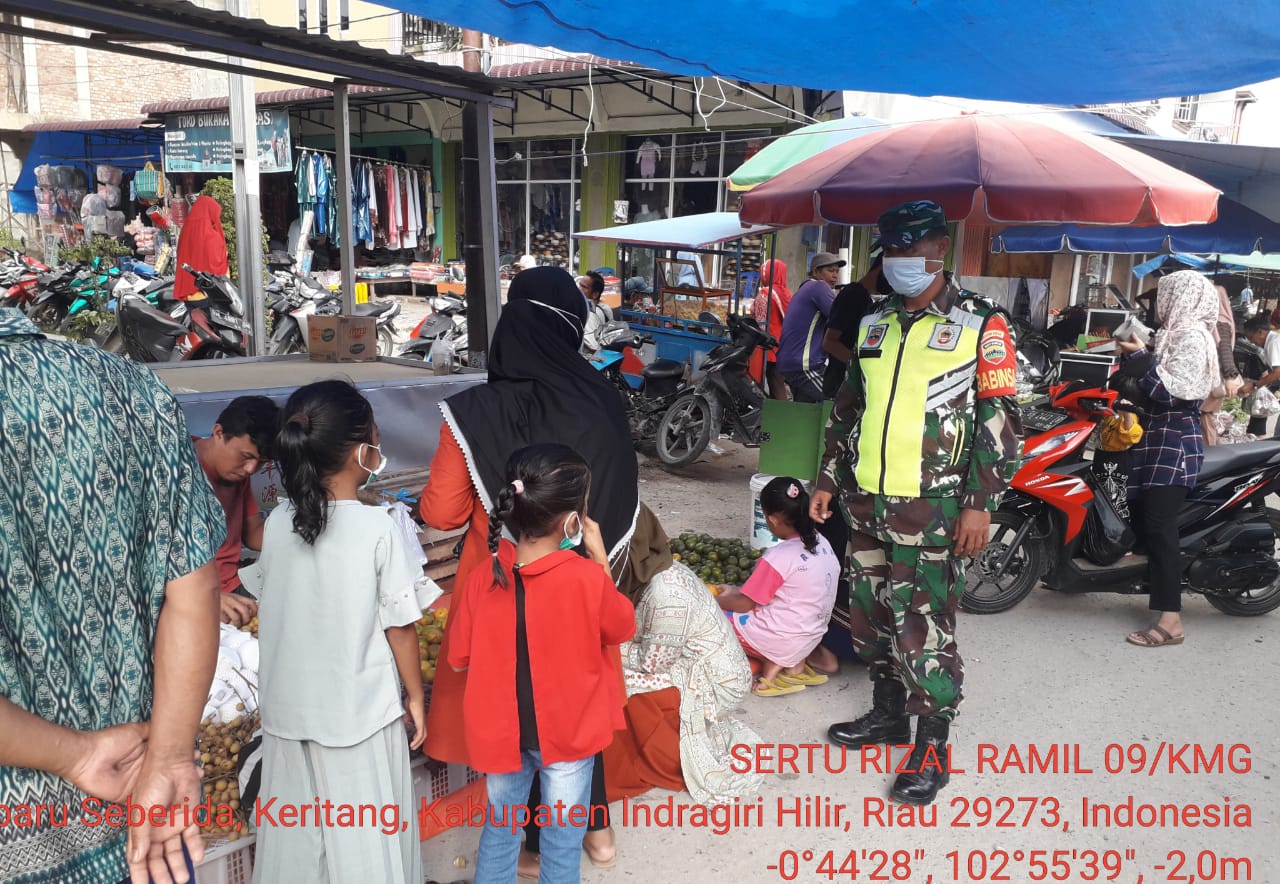 Hari Pertama 2021, Koramil 09/Kemuning Tetap Lakukan Penegakan Prokes di Kotabaru