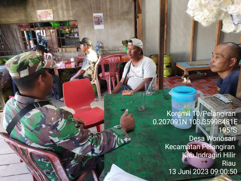 Jalin Keakraban, Koramil 10/Pelangiran Ciptakan Hubungan Harmonis Melalui Komsos