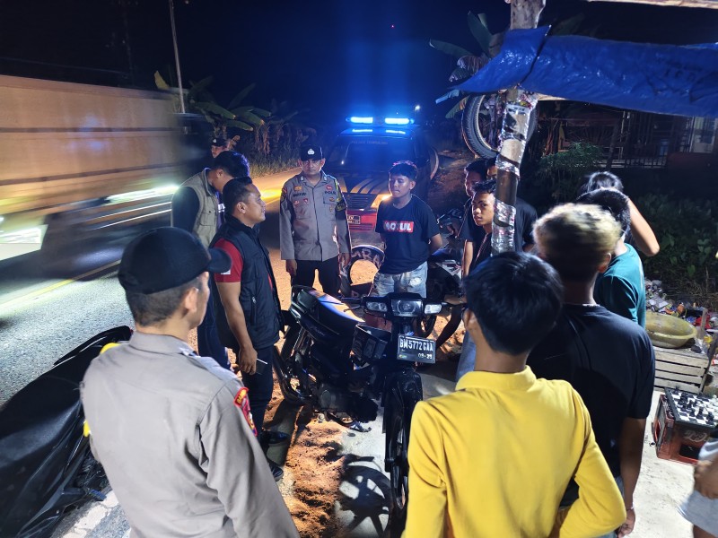 Polsek Tempuling Gelar Patroli KRYD dan Blue Light, Ciptakan Kamtibmas Aman
