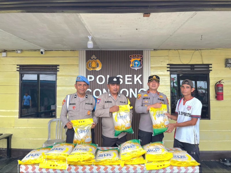 Polsek Concong Gelar Gerakan Pangan Murah, Ringankan Beban Warga