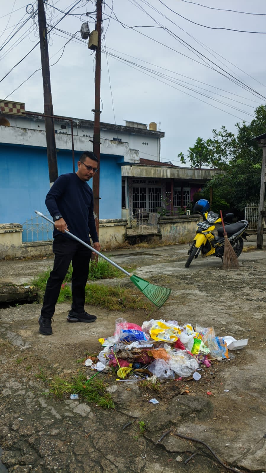 Dukung HPN Riau, Pemkab Inhil Gelar Goro Massal di 15 Titik