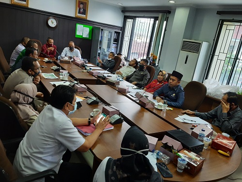 Bahas Soal Tumpang Tindih Lahan dan Legilitas KIT, Komisi I DPRD Pekanbaru Gelar RDP