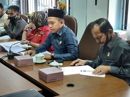 Bersama PLN, Komisi IV DPRD Pekanbaru Hearing Terkait Tower Sutet Muara Fajar